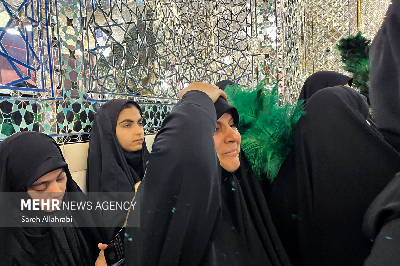 تصاویر: تشرف زائران به رواق دارالذکر برای زیارت مزار رهبر شهید انقلاب