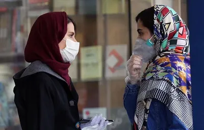 حریرچی: کاهش آمار مرگ و میر کرونا از از ۲۰۰ به حدود ۱۵۰ چندان خوشحالی ندارد / همین کاهش اندک، بساط جاده چالوس و جوجه را راه انداخته / برخی از ما بهتران، تست کرونا می‌دهند و سپس در مهمانی حاضر می‌شوند / در بیش از ۱۰۰ کشور دنیا اکنون عدد مرگ و میر به صفر یا اعداد تک رقمی رسیده؛ آمار ما هنوز سه رقمی است / ۱۴ درصد کسانی که به بیماری مبتلا شده بودند، مجددا درگیر شدند / یکی از واکسن‌هایی که پیشرفت خوبی داشته، تنها ۷۳ روز ایمنی می‌دهد