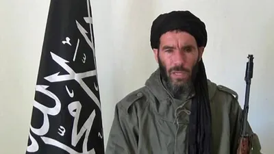 مختار بالمختار، شورشی یک چشمی که 41 نفر را گروگان گرفت