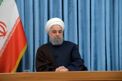 روحانی: لجبازی در برابر مردم جواب نمی‌دهد/ اگر ۸ تا ۱۰ مسأله مردم را به همه‌پرسی بگذاریم و بگوییم هر چه گفتند ما تسلیم هستیم، والله ۹۵ درصد ملت اعلام رضایت می‌کنند/ با فرمان «همه به جای خود» مسیر درست می‌شود