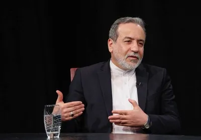 عراقچی: نمی‌توانیم همکاری با آژانس را به صورت کامل قطع کنیم؛ حدود یک ماه و نیم دیگر نوبت تعویض سوخت نیروگاه بوشهر است که باید در حضور بازرسان صورت بگیرد/ بازگشت بازرسین بر مبنای قانون مجلس امکان‌پذیر خواهد بود/ بعد از سفر معاون «گروسی»، دیدگاه‌های خود را در خصوص یک مدالیته ممکن بر مبنای قانون مجلس ارائه دادیم؛ ۲۵ مرداد هم آژانس نظرات خود را مکتوب کرد
