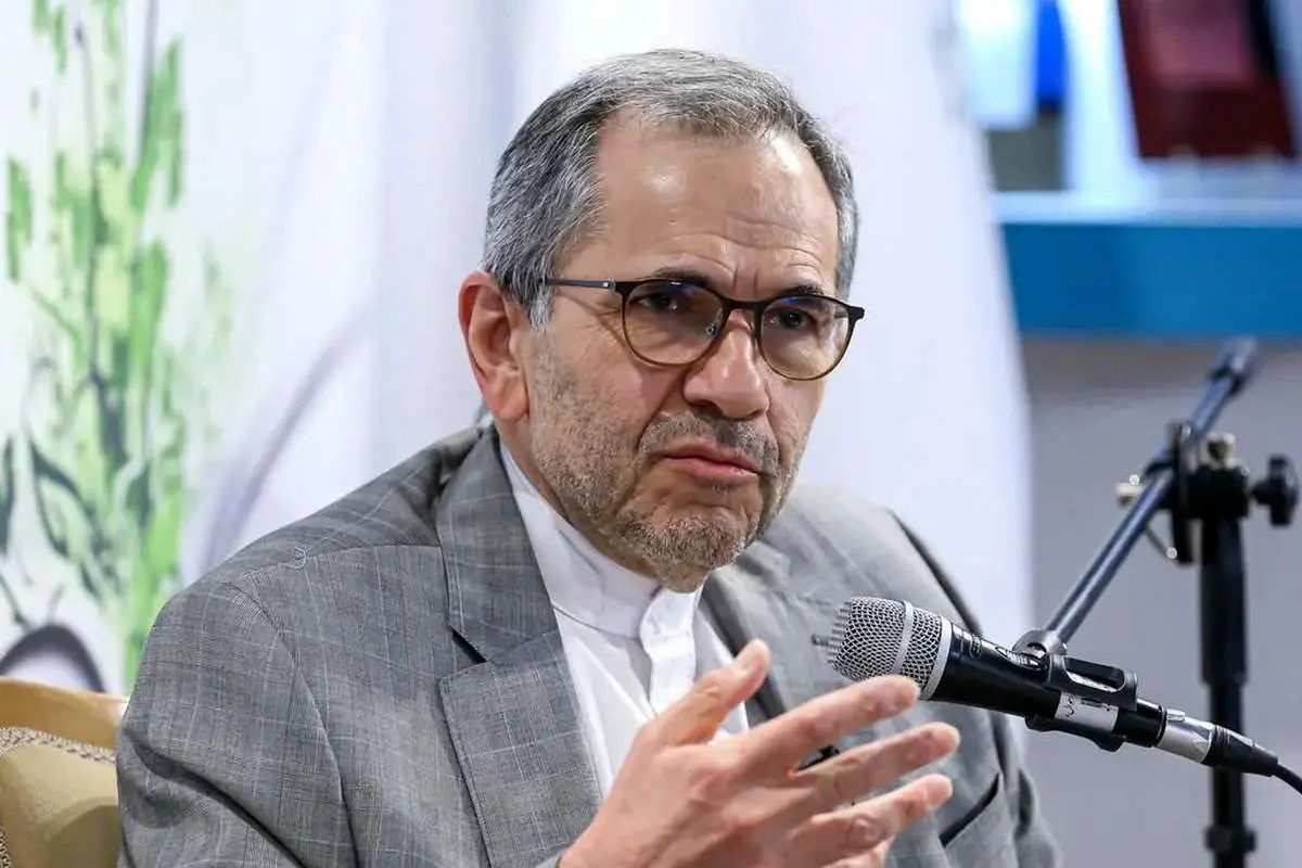 تخت روانچی: قالیباف و ونس در روز امضای توافق حضور دارند/ هنوز معلوم نیست که امضا الکترونیکی باشد یا خیر/ طرحی برای بازسازی در نظر گرفته شده/ اگر بخواهد نقض عهدی انجام شود، مکانیزمی وجود دارد که [بر اساس آن] اقدام کنیم/ بحث در مورد غنی‌سازی، ذخایر و نیاز‌های هسته‌ای ایران پس از امضا صورت می‌گیرد