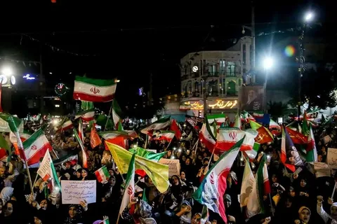 تماشا کنید: پروژه مصادره خیابان/ نقشه مثلث رادیکال‌ها همزمان با توافق اولیه ایران و آمریکا