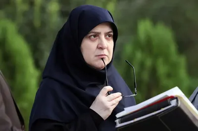سخنگوی دولت: از موضوع ارسال پیامک‌های حجاب در اصفهان و تهران اطلاعی ندارم، اما پیگیری می‌کنم/ حجاب از جنس موضوعات فرهنگی است، با اقدامات سلبی نمی‌توانیم به نتیجه‌ای برسیم/ دولت قرار نیست مقابل مردم بایستد