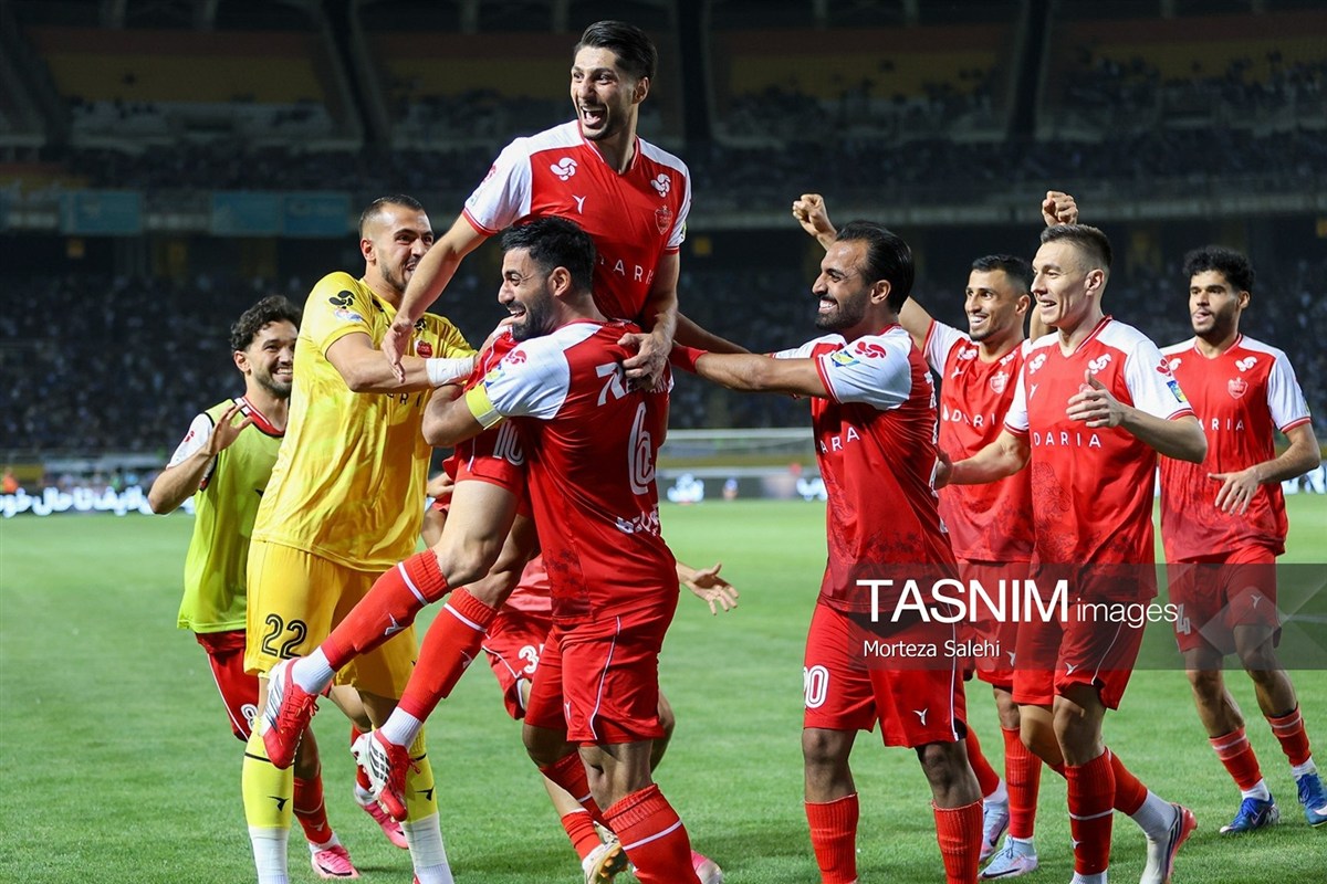 تصاویر: لیگ برتر فوتبال - پرسپولیس و استقلال (دربی ۱۰۷)