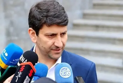 وزیر ارتباطات: در جلسات محرمانه، یک جمعیت اندک اما پرهیاهو می‌گویند اینترنت صرفاً برای ۱۰ تا ۱۲ درصد جمعیت کشور کافی است