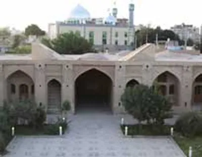 یک بنای تاریخی با همه نوع کاربری‌!