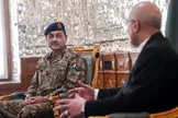 ایران از طریق میانجی‌ها هشدار داده در صورت انجام حمله جدید پاسخ تهران فرودگاه‌ها، خطوط لوله و دیگر اهداف غیرنظامی در کشور‌های خلیج فارس را نیز دربر می‌گیرد / ایران تولید موشک‌های بالستیک را از سر گرفته / مقام‌های آمریکایی درباره احتمال کمک چین به تهران در زمینه تصاویر ماهواره‌ای و ردیابی ناو‌های جنگی آمریکا هم نگرانند