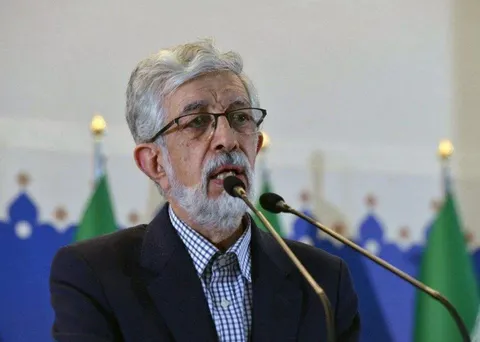 حداد عادل: برای اقامه حدود الهی، نیازی به بگیر و ببند و دادگاه نیست/ مسئله حجاب صرفاً با وضع قانون سامان نمی‌یابد؛ در حکومت دینی باید مردم را معتقد به خدا بار بیاوریم