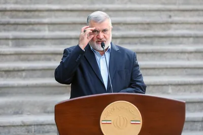 استاندار تهران: طبق قانون امروز نباید تهران تعطیل می‌شد / تغییرات ناگهانی در نقشه‌های هواشناسی باعث شد پیش‌بینی‌ها دقیق نباشد / احتمالاً جمعه جلسه کارگروه اضطرار برگزار می‌شود تا درباره تعطیلی تصمیم‌گیری شود