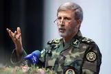 فرمانده کل ارتش: باید آن‌قدر تلخی در کام دشمن بریزیم که از آن سوی دنیا نگوید «نقشه ایران را عوض می‌کنم»؛ ما تا ۲۰ نسل می‌جنگیم و حتماً اجازه نمی‌دهیم که این اتفاق بیفتد/ همواره اهداف کوتاه مدت، میان مدت و بلند مدت دشمن را رصد می‌کنیم و آماده مقابله با هرگونه سناریوی آن‌ها هستیم
