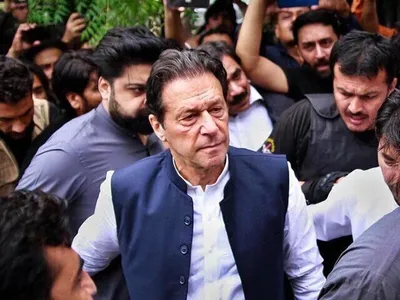 ویدیو /  ورود «عمران خان» به دادگاه تحت تدابیر شدید امنیتی
