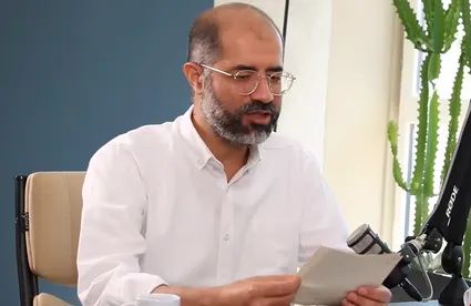 ویدیو / مهدی جمشیدی در مناظره با زیدآبادی: بد است برای جمهوریت که یک رئیس جمهور ده دقیقه بی‌غلط نمی‌تواند حرف بزند / این‌ها که می‌گویم حرف های ایدئولوژیک نیست، هر رئیس جمهوری و هر کس از هر جناحی باشد