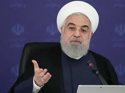 روحانی: صنعت دفاعی ایران در ۵ سال گذشته از جایگاه ۲۳ به جایگاه ۱۴ جهان رسیده / برد موشک‌های کروز دریایی ما از ۳۰۰ به هزار کیلومتر افزایش یافته / همسایگان مطمئن باشند قدرت دفاعی ما به نفع آن‌ها و دوستانمان خواهد بود