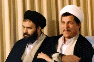 خاطرات هاشمی رفسنجانی، ۱۸ اسفند ۱۳۷۸: بازجوی پرونده قتل های زنجیره ای گفته که همین گروه، حاج احمد آقا را هم کشته اند اما...
