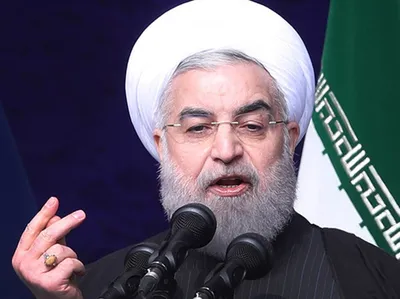 روحانی: من هم روز جمعه فهمیدم که بنزین سهمیه‌بندی شده / موضوع بنزین را به وزیر کشور و شورای امنیت کشور واگذار کرده بودم؛ گفتم این مصوبه ماست؛ اجرایش با شما و صداوسیما / بروید و هر وقت مناسب دیدید اجرا کنید؛ به من هم نگویید
