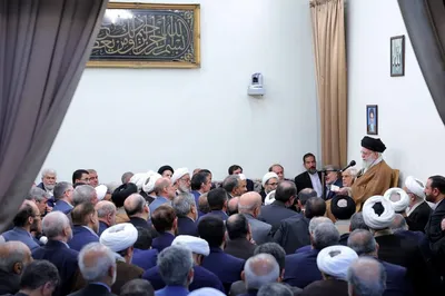 دیدار جمعی از مسئولان ارشد سه قوه به‌مناسبت آغاز سال جدید با رهبر انقلاب