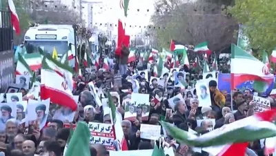 مراسم تشییع پیکر ۱۰۰ شهید مردمی و مدافع امنیت در تهران آغاز شد