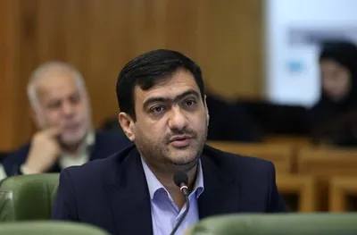 عضو شورای شهر تهران: حفر چاه‌های عمیق توسط آبفا موجب خشکی آب و فرونشست در تهران می‌شود /  باید به مسئله نشت آب در شبکه تهران توجه بیشتری شود؛ طبق آمارها از ۱۵ تا ۳۵ درصد هدر رفت آب گزارش شده