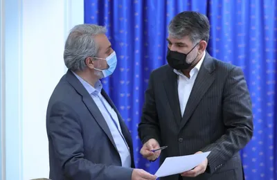 واکنش روزنامه اصولگرا به صدور حکم حبس برای وزرای دولت رئیسی:  هیچ گونه نظارت و کنترل بر فرایند ثبت سفارشات بابت واردات ماشین‌آلات و ملزومات توسط چای دبش اعمال نشده / این اقدام موجب شده تا منابع ارزی و اموال دولتی تضییع شود