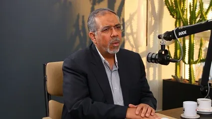 ویدیو / ناگفته‌‌ی محمدنیا، دیپلمات سابق ایران در نیویورک، از جلسه احمدی‌نژاد و کاندیدای ریاست جمهوری آمریکا