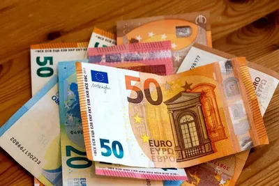 قیمت یورو، امروز شنبه ۱۵ شهریور ۱۴۰۴