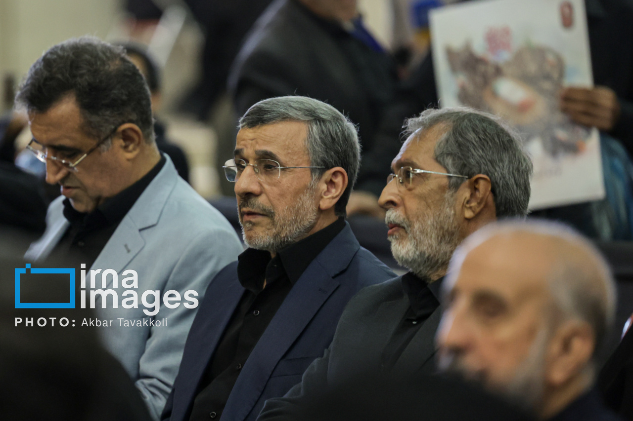 تصاویر: مراسم گرامیداشت رهبر شهید انقلاب در تهران