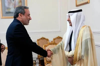 سخنگوی وزارت خارجه: سفر معاون وزیر خارجه عربستان به تهران، در پی سفر چند ماه قبل وزیر خارجه سوریه به ریاض، انجام شد/ نمی‌توانیم بگوییم عربستان بین ما و حاکمان جدید دمشق، واسطه است/ در گفت‌و‌گو‌ها با وی، درباره روابط تهران و ریاض و موضوعات مشترک مورد دغدغه نیز صحبت شد
