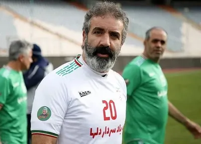 ادعای بهروز رهبری‌فرد: پیش از بازی با بحرین در مقدماتی جام‌جهانی ۲۰۰۲، از داخل ایران به سرمربی ما پیام رسیده بود که «بهتر است نبرید»