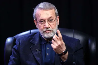 گفت‌وگوی تلفنی «علی لاریجانی» با مشاور امنیت ملی نخست‌وزیر انگلیس درباره فعال شدن مذاکرات هسته‌ای و حل اسنپ‌بک/ قرار شد برای سامان‌دهی مسائل هسته‌ای از طریق مذاکره، تبادل نظر ادامه پیدا کند