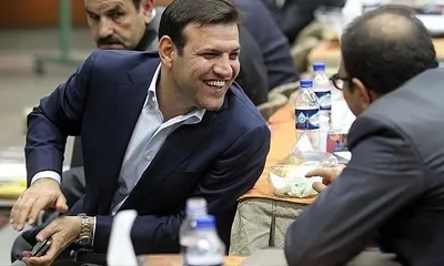 عزیزی‌خادم رییس فدراسیون فوتبال شد