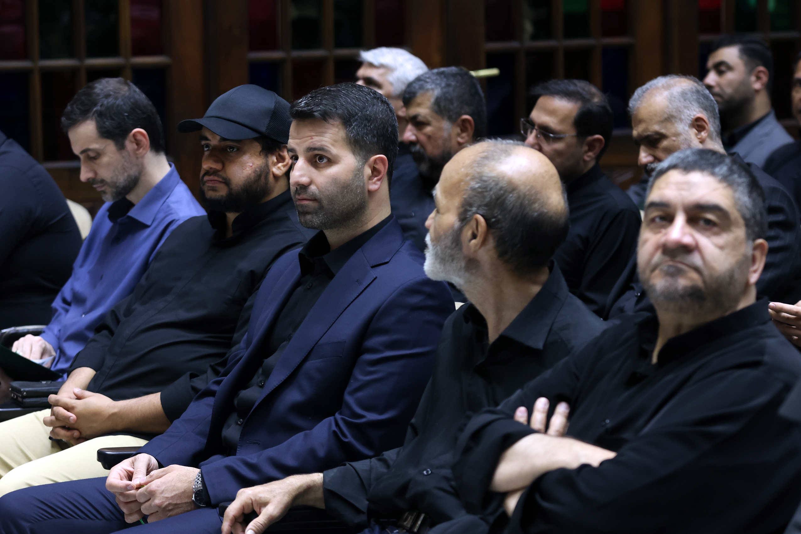 تصاویر: حضور پزشکیان در مراسم ختم پدر محمدباقر ذوالقدر، دبیر شورای عالی امنیت ملی