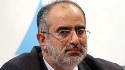 واکنش حسام‌الدین آشنا به اظهارات برجامی سعید جلیلی: چند بابک و رضا در دوران تحریم‌ها از پول نفت ارتزاق کردند؟ / با وجدانتان خلوت کنید