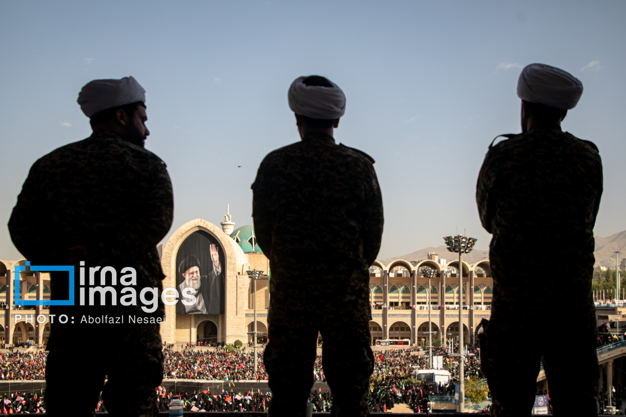 تصاویر: نخستین روز مراسم وداع با رهبر شهید انقلاب