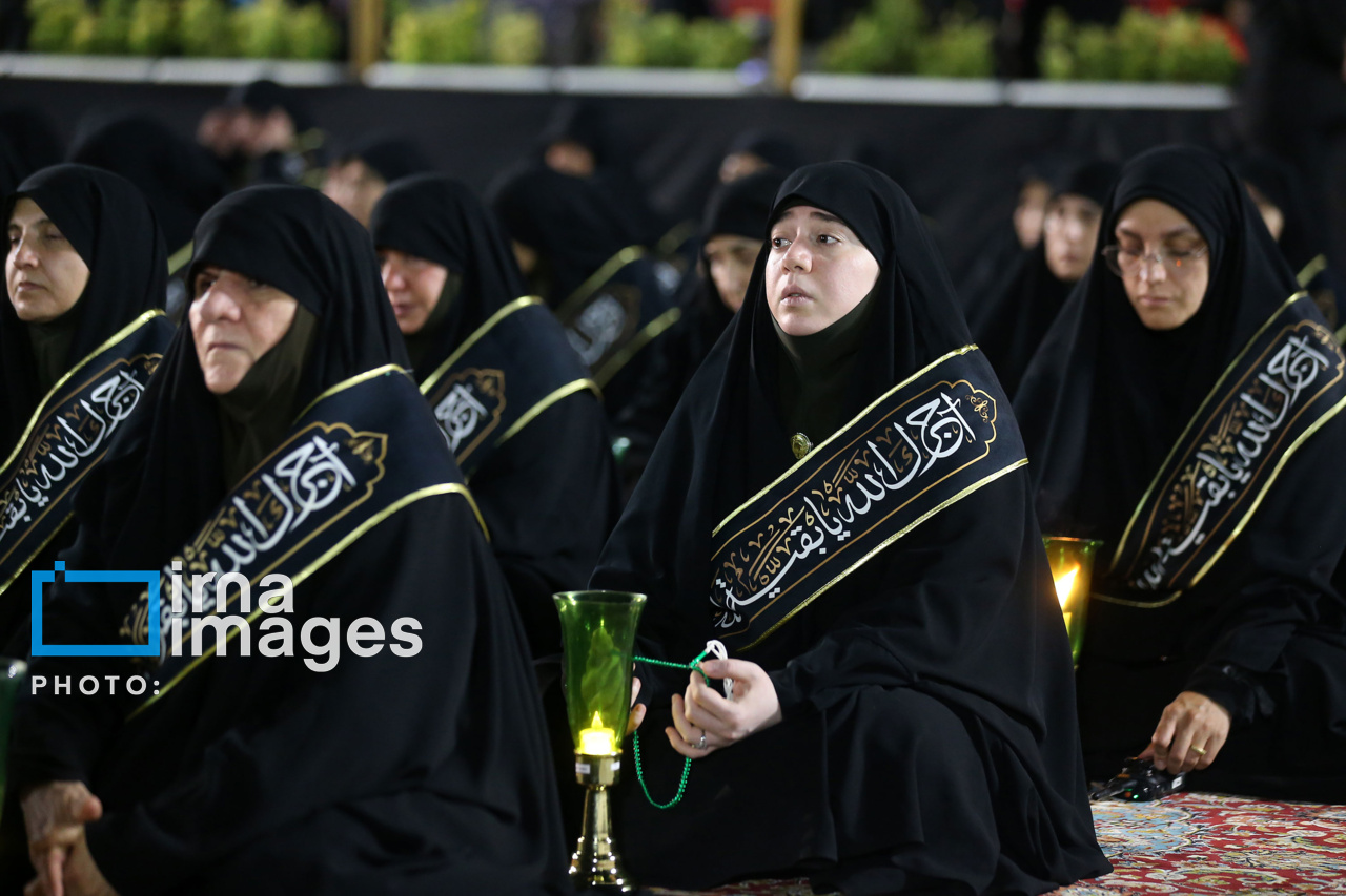 تصاویر: مراسم خطبه‌خوانی شب شهادت امام رضا(ع) در حرم مطهر رضوی