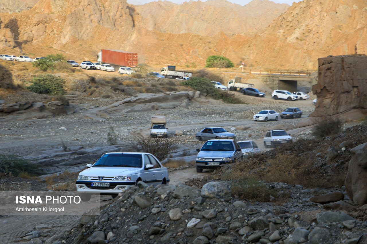 تصاویر ایسنا از پل محور «رودان - بندرعباس» پس حمله آمریکا
