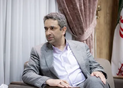 معاون ارتباطات دفتر رئیس جمهور:  وعده رفع فیلترینگ در مسیر انجام است / یک دستور جدی داده شده و یک کمیته در حال بررسی است که ملاحظات منطقی کسانی که قائل به فیلترینگ‌اند شنیده و رفع بشود / در حال حاضر شرایط مذاکره با آمریکا فراهم نیست / پزشکیان گفته است آمادگی تفویض اختیار دارد تا آقای جلیلی استاندار یک استان بزرگ کشور شود؛ گویا او نپذیرفته