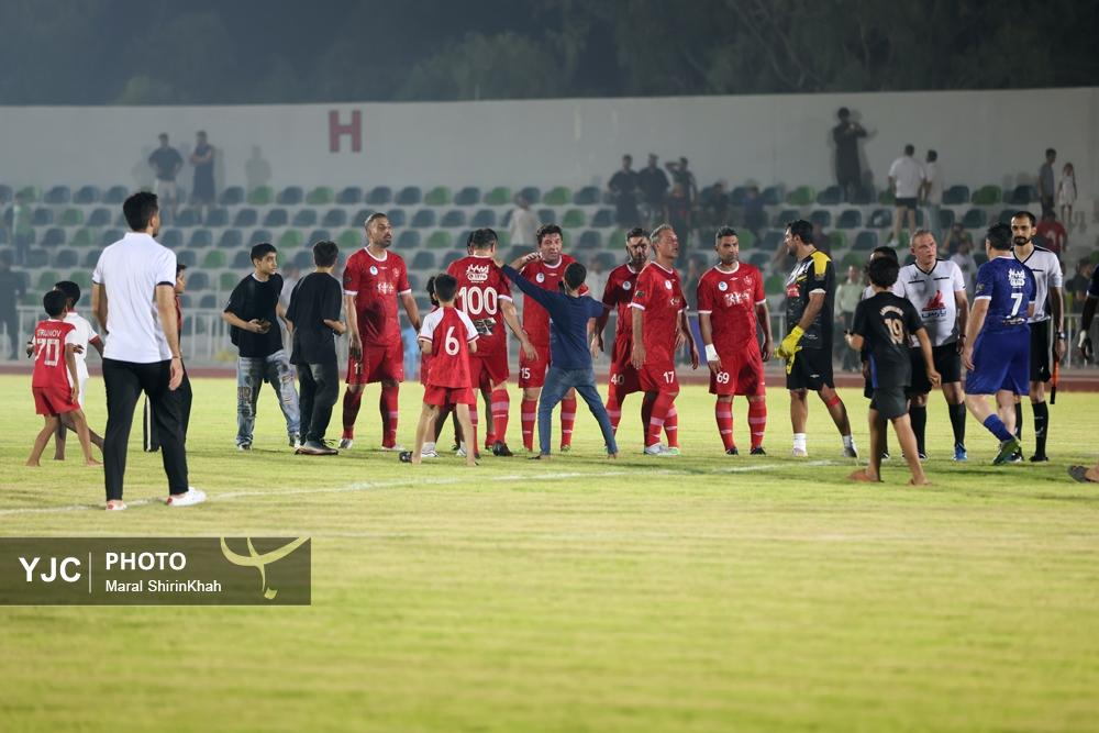 تصاویر: دربی پیشکسوتان استقلال و پرسپولیس در کیش