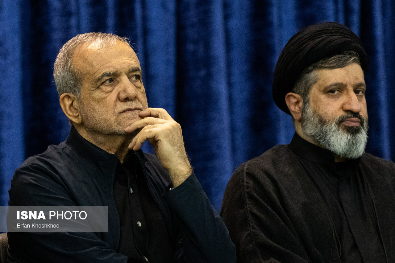 تصاویر: مراسم گرامیداشت رهبر شهید انقلاب در تهران