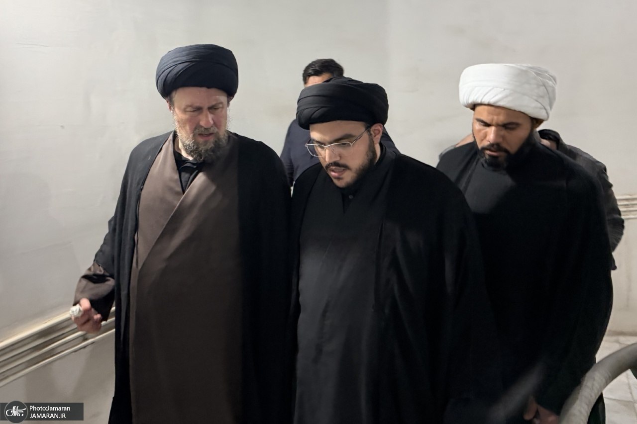 تصاویر: سیدحسن خمینی، قالیباف، مروی، حکیم، اژه‌ای، حجازی و فرزند سیدحسن نصرالله در مراسم تشییع رهبر شهید در مشهد