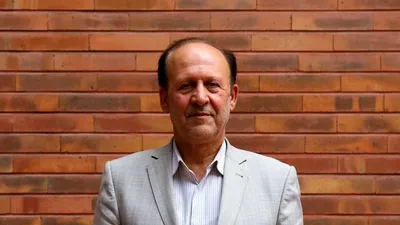 احتمالا رقم طلب ایران بیشتر از مبلغ اعلامی انگلیس است؛ حدود ۶۰۰ تا ۷۰۰ میلیون پوند از لندن بابت تانک‌های چیفتن طلب داریم / علاوه بر خرید تانک‌ها، محمد رضا شاه به سازمان آب لندن نیز مبلغی به عنوان قرض واگذار کرده بود