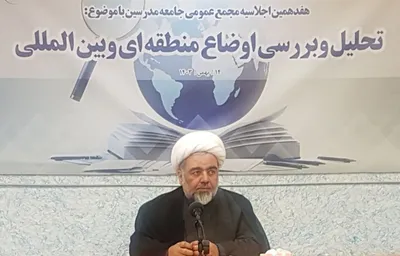 معاون وزیر اطلاعات: هر چیزی وقت خودش را لازم دارد؛ در حال حاضر وقت مذاکره نیست / فعلا در چهارچوب راهبرد‌های مصوب کشور، کسی بنای مذاکره ندارد / آمریکایی‌ها می‌خواهند بگویند، یا باید عقب‌نشینی کنید، یا سرنگون شوید و یا اینکه نسخه‌ای که برای اسد پیچیده شد، برای شما نیز پیچیده خواهد شد