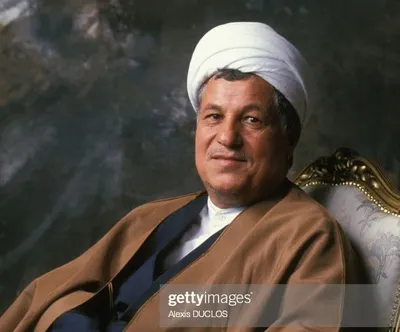 خاطرات آیت الله هاشمی رفسنجانی، ۱۲ مهر ۱۳۷۷: روایت حافظ منافع ایران در مصر از شرط و شروط تهران و قاهره برای احیای روابط با یکدیگر
