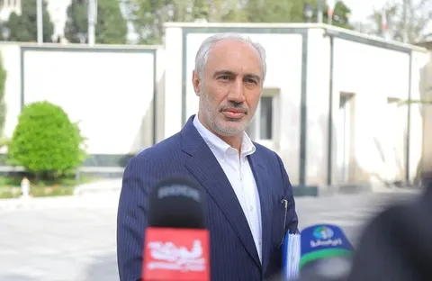 رئیس سازمان برنامه و بودجه: قبل از اینکه تفاهم‌نامه در شعام مطرح شود، رهبری از تک تک افراد عضو به صورت مستقل خواستند که نظر خود را بگویند/ شعام هم از نظر جمعی استدلال خود را تقدیم کرد، هم فردی؛ خود من ۱۵ صفحه مطلب در مقابل سوالات ایشان نوشتم/ سپس ایشان گفتند اگر سه چهارم اعضای شعام رای مثبت بدهند، من موافق هستم