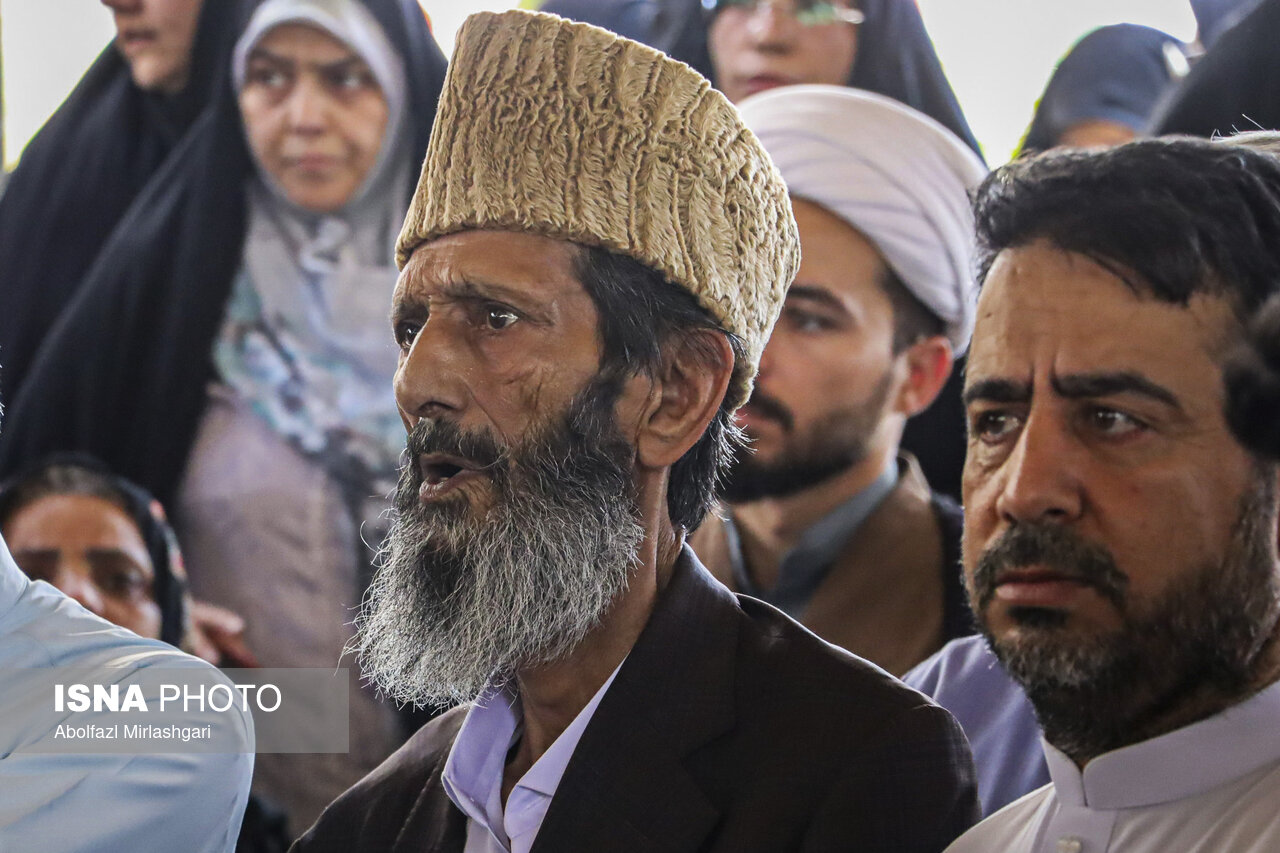 تشییع پیکر شهید «مولوی یوسف گرگیج» - زاهدان