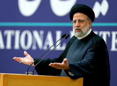 رئیسی: برخی ادعا کردند که اگر ما بر سر کار بیاییم سایه جنگ را از سر کشور دور خواهیم کرد، در حالی که سایه جنگ را نیروی سپاه دور کرده / اگر سپاه نبود امروز تروریسم تکفیری کل اروپا را فرا گرفته بود