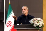 پزشکیان: امروز دنیا با شتابی بی‌سابقه در حال تغییر است، اگر حرکت‌مان لاک‌پشتی و توأم با تأخیر باشد، از قافله جهانی بازخواهیم ماند / برای آبادانی کشور باید اختلاف‌ها را کنار گذاشت / بی‌عدالتی زمینه‌ساز اعتراض به‌حق شهروندان خواهد بود و نباید اجازه دهیم این مسئله در کشور طوفان به پا کند