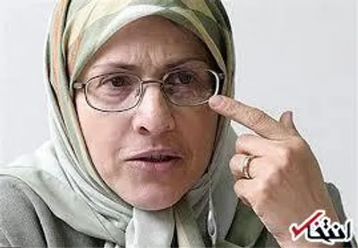 حقوق های نجومی میراث دولت احمدی نژاد است که فرصت را برای افزایش حقوق ها فراهم آورد/ در دولت اصلاحات چنین حقوق های نجومی پرداخت نمی‌شد/ انتساب چنین فیش هایی به رئیس جمهوری درست نیست