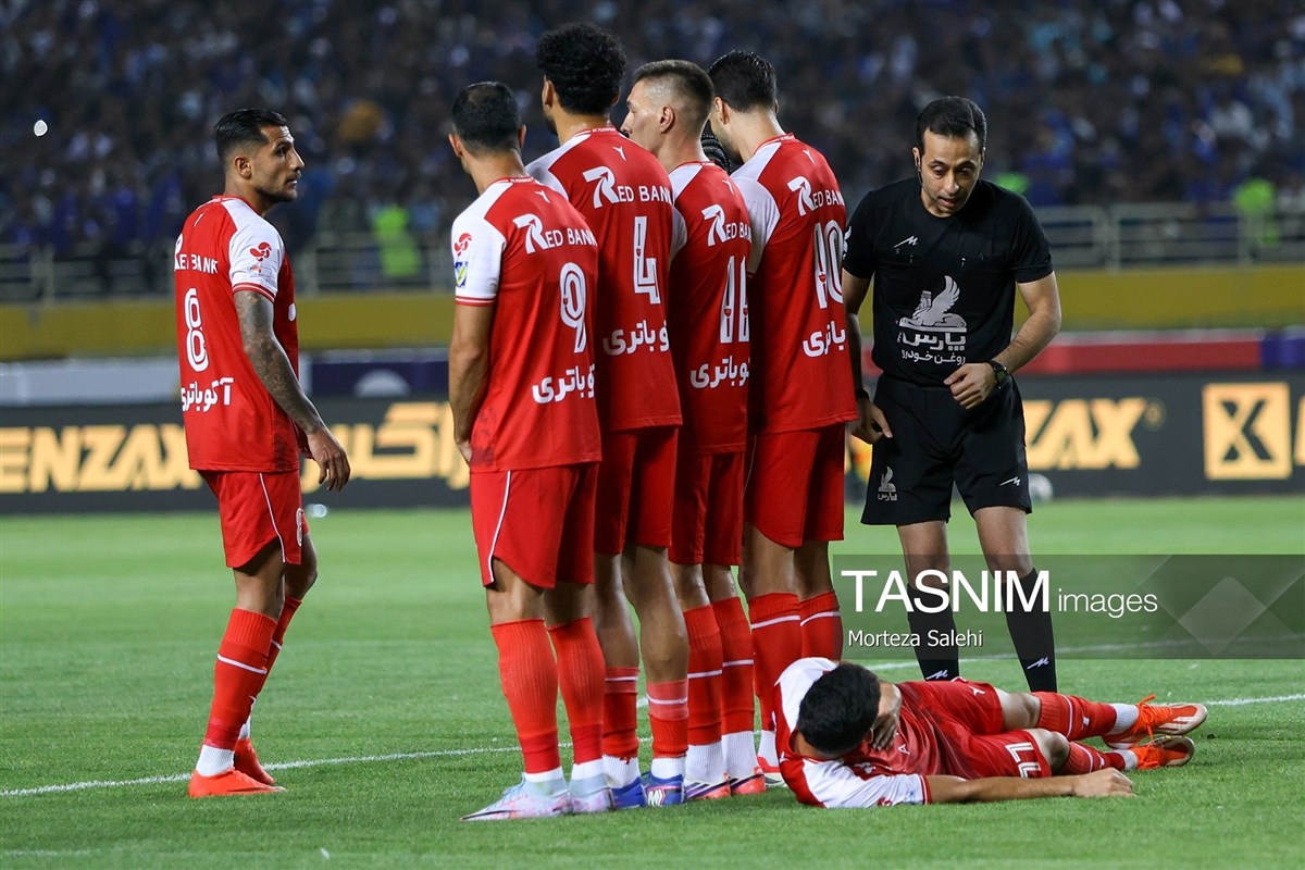 تصاویر: لیگ برتر فوتبال - پرسپولیس و استقلال (دربی ۱۰۷)