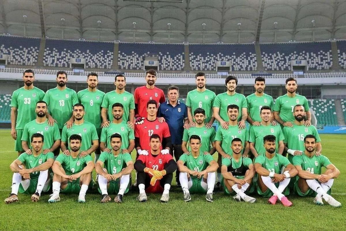 مربی تیم ملی درباره روند ورود به آمریکا: پرواز تقریباً کوتاه بود و حدود ۴۵ تا ۵۰ دقیقه طول کشید/ پس از اینکه به لس‌آنجلس رسیدیم، بچه‌ها در گروه‌های کوچک از سیستم کنترل گذرنامه عبور کردند/ در فرودگاه معطلی نداشتیم